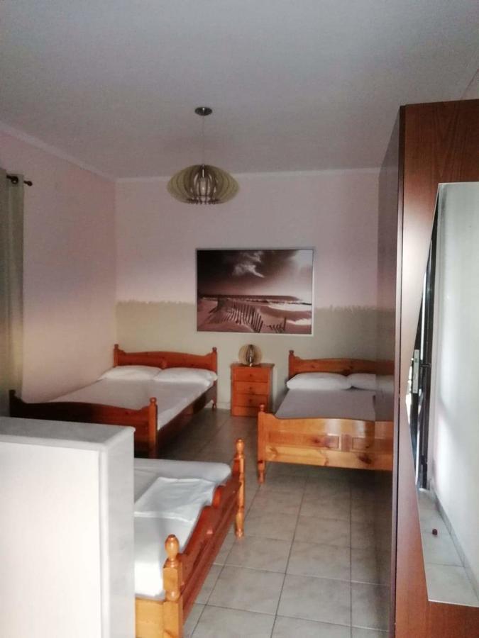 Trantas Rooms Paralia Skotinis Exterior photo